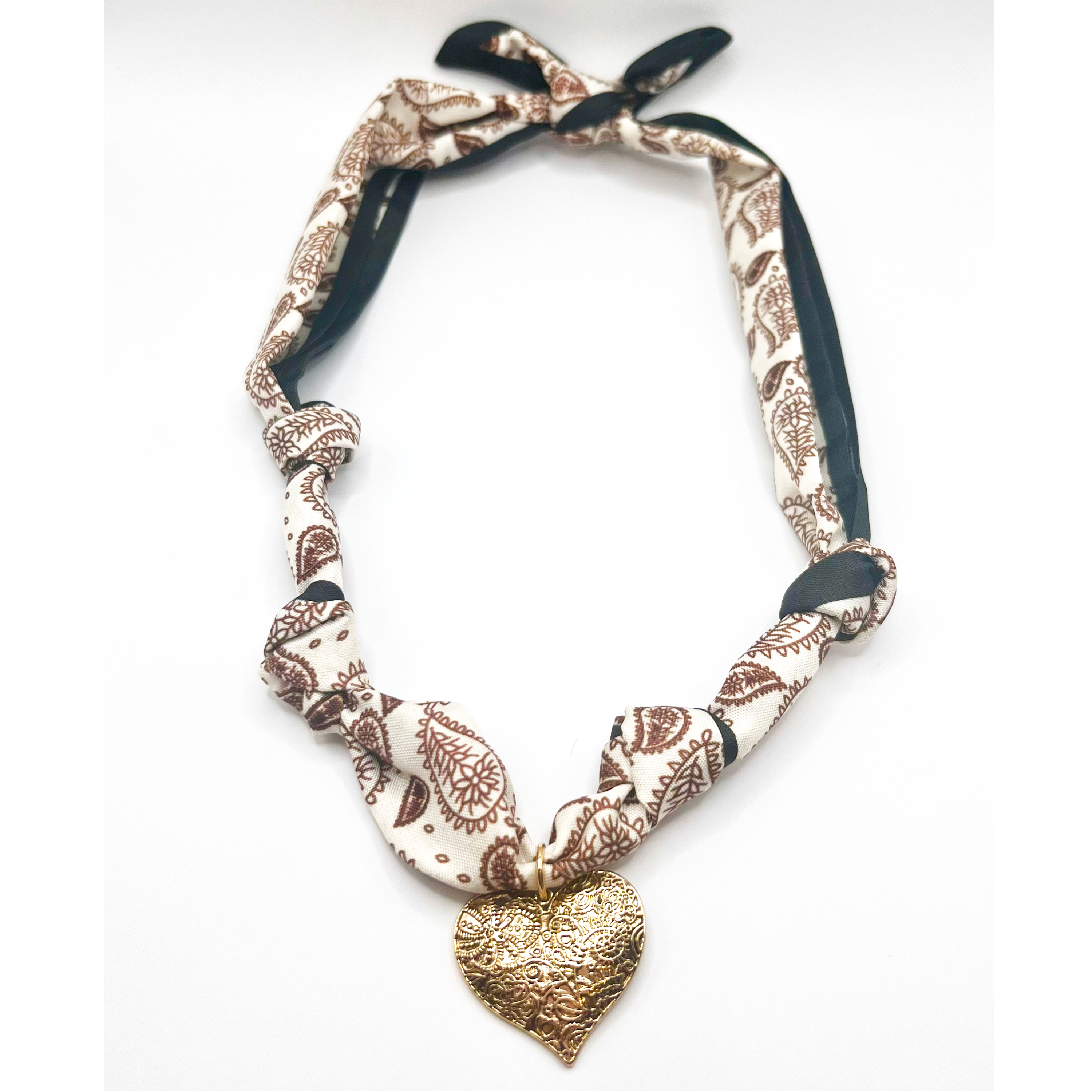 Heart in Knots Scarf Necklace